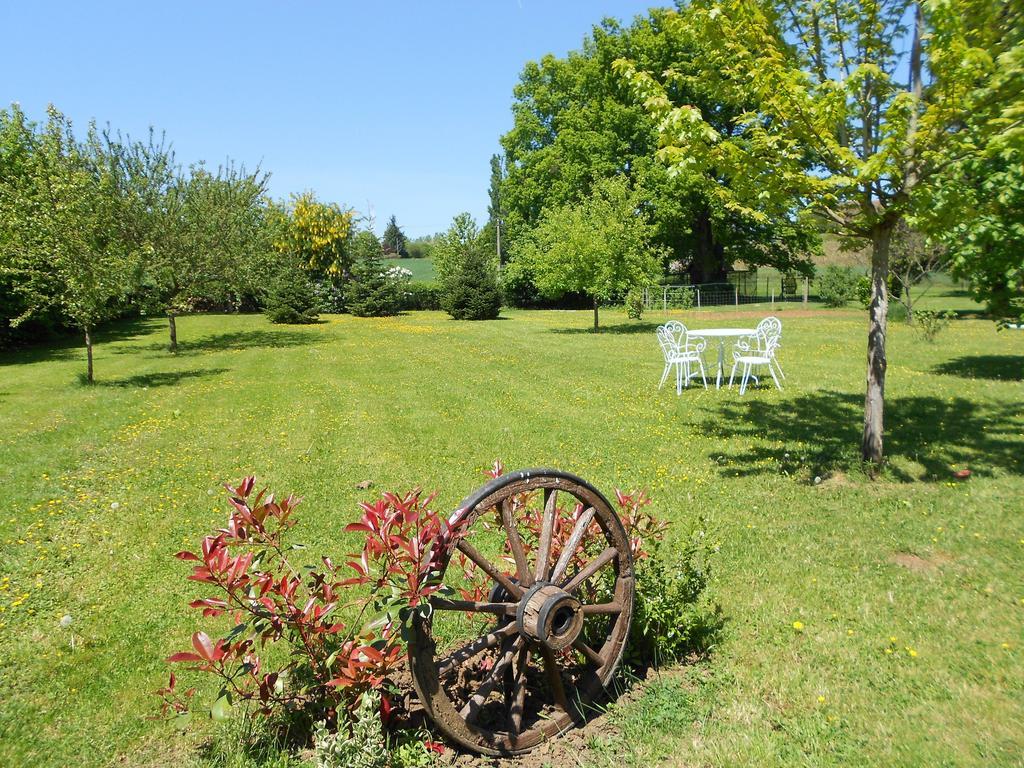 Couches Au Coeur D'Origny Bed & Breakfast エクステリア 写真